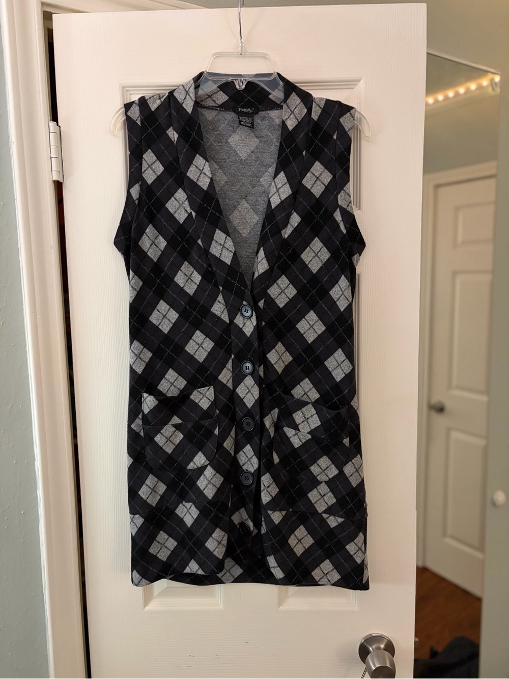 Y2K Argyle Knit Sleeveless Cardigan Mini Dress / Long Vest — Size Medium ✨